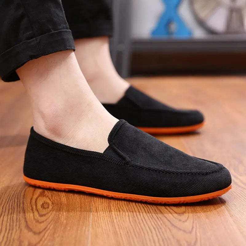 Men’s Big Size Slip-On Loafers – Soft, Breathable Summer Moccasins.